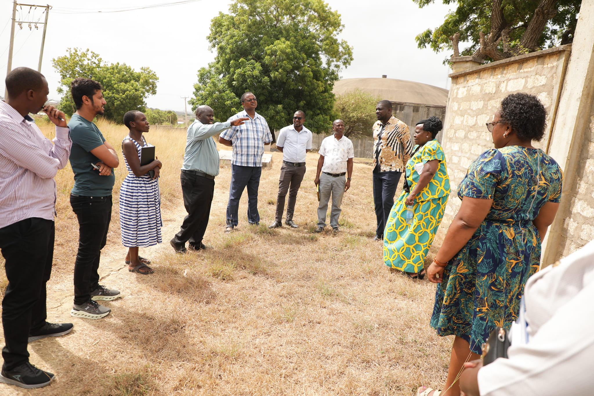  IGRTC Members Mr. John KiSite visit to Bamburi-Mwakirunge-Kaloleni road in Bamburi Mombasa County to assess the damaged 84-meter section of the Nguu Tatu Water Reservoir perimeter wall and an exposed pipeline.